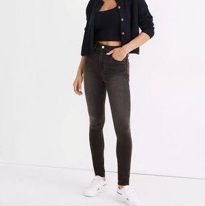 Madewell Roadtripper jeans Sz 27 Washed Black